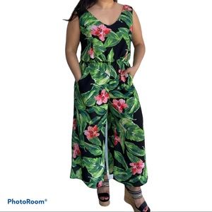 Hibiscus 🌺 Print Ankle Jumpsuit